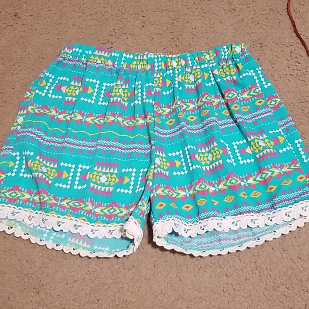 super cute, teal, w/ lace detail, flowy, shorts
